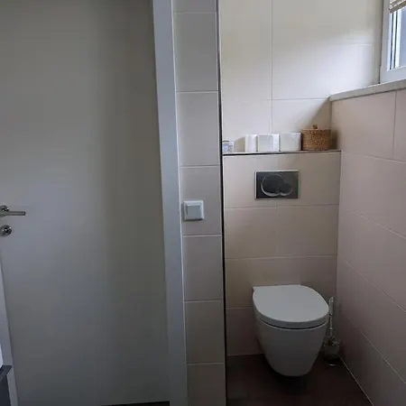 Schoene Mit Terrasse, Garten Und-pool * Thalgau