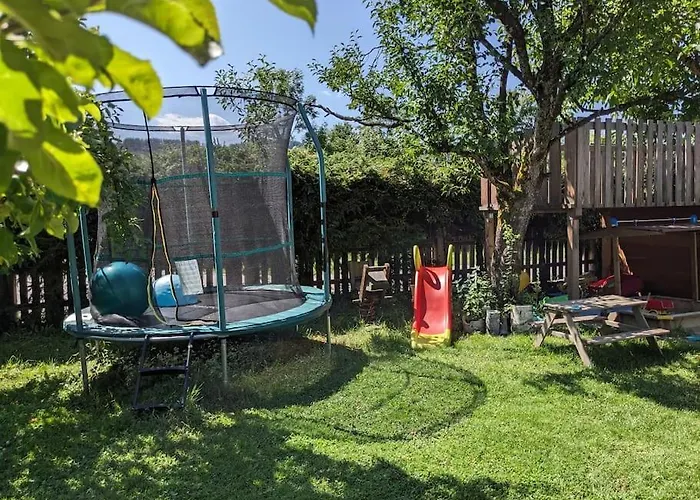 شقة Schoene Mit Terrasse, Garten Und-pool ثالغاو